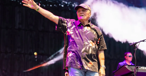 Bruce Johnston tire sa révérence après 61 ans avec les Beach Boys