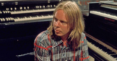 Rick Wakeman en zijn monumentale keyboards: progrock in zijn overdaad