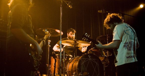 Manchester Orchestra : Le batteur Tim Very nous a quittés à 42 ans