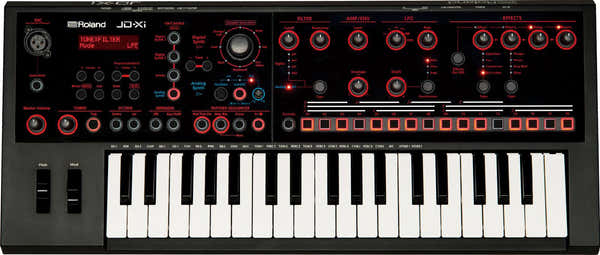 Roland JD-xi