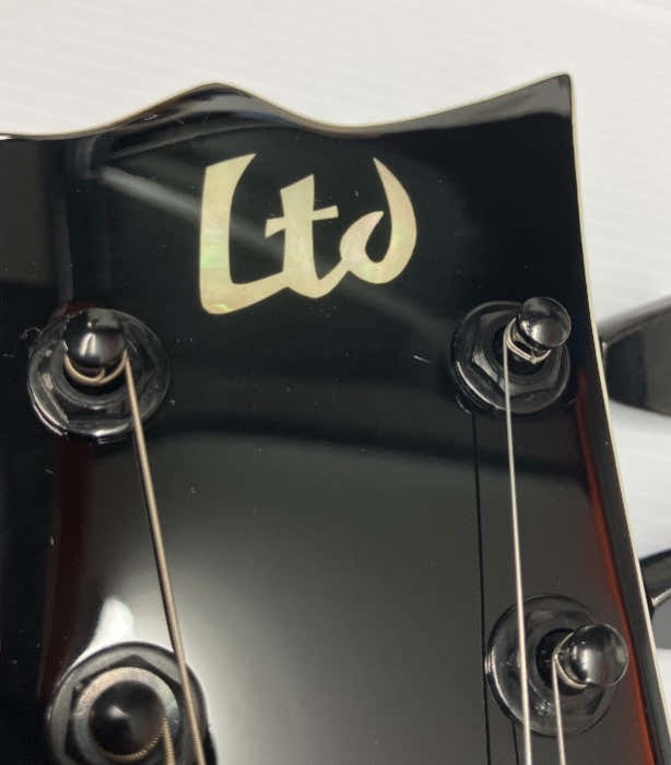 EC-256 Silver Sunburst Teardrop - Stock B