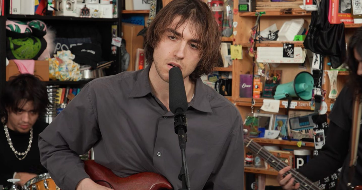 Geese au Tiny Desk : le groupe rock le plus bouillonnant de 2026 livre une prestation magistrale