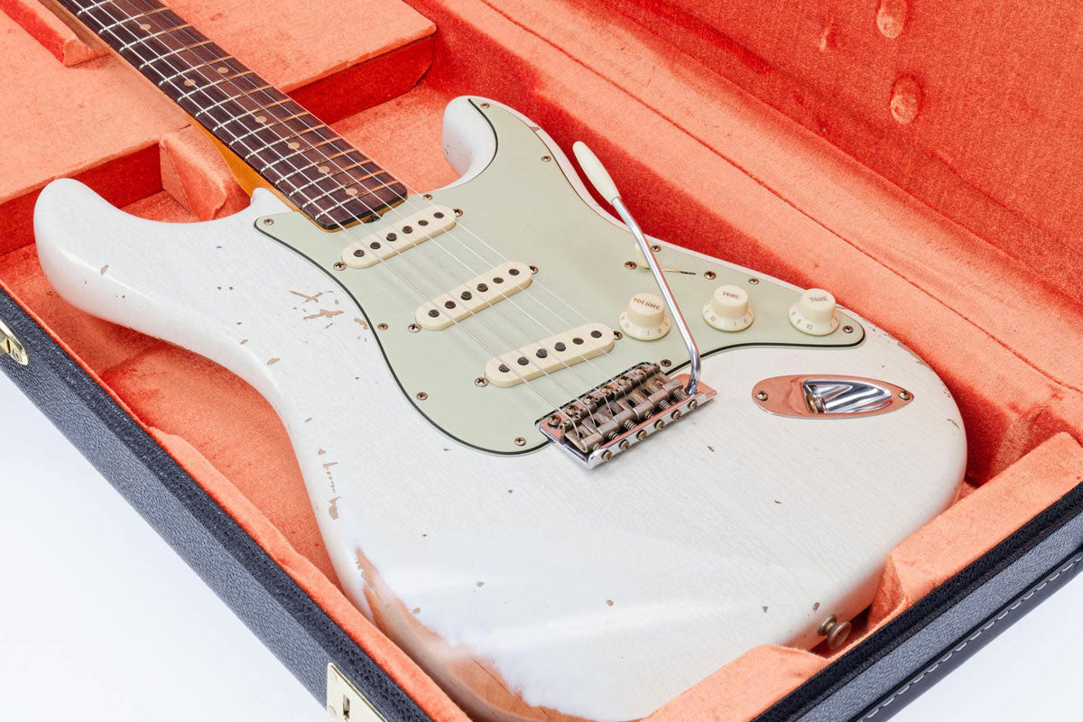 CS Stratocaster L-series LTD Heavy Relic Aged Olympic White