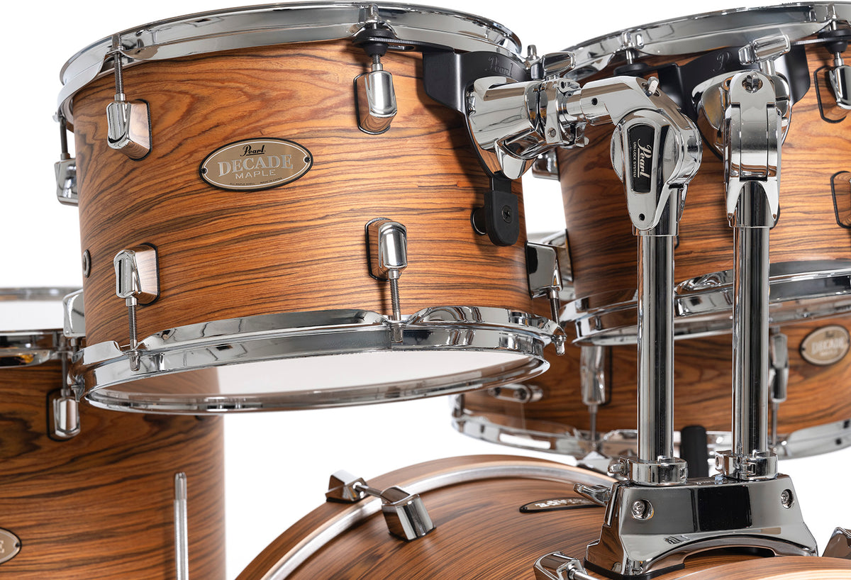Decade Maple Artisan Fusion 20" Satin Caramel Veil