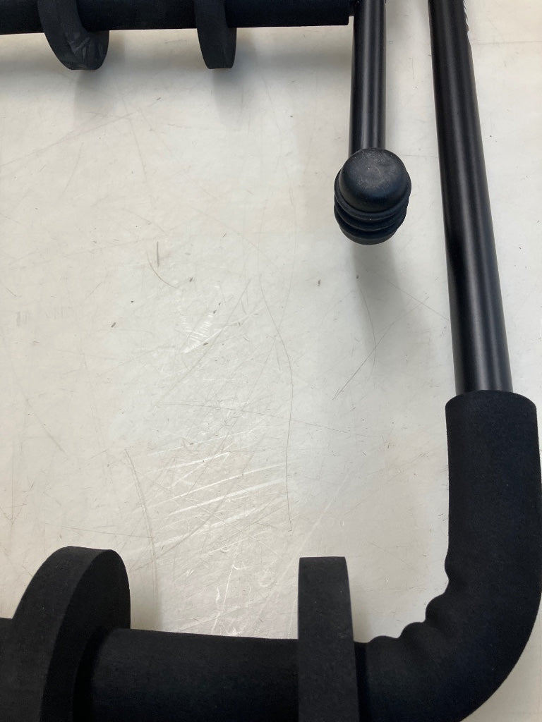 GS/350 Standaard voor 6 gitaren met scheidingsschijven - B-stock