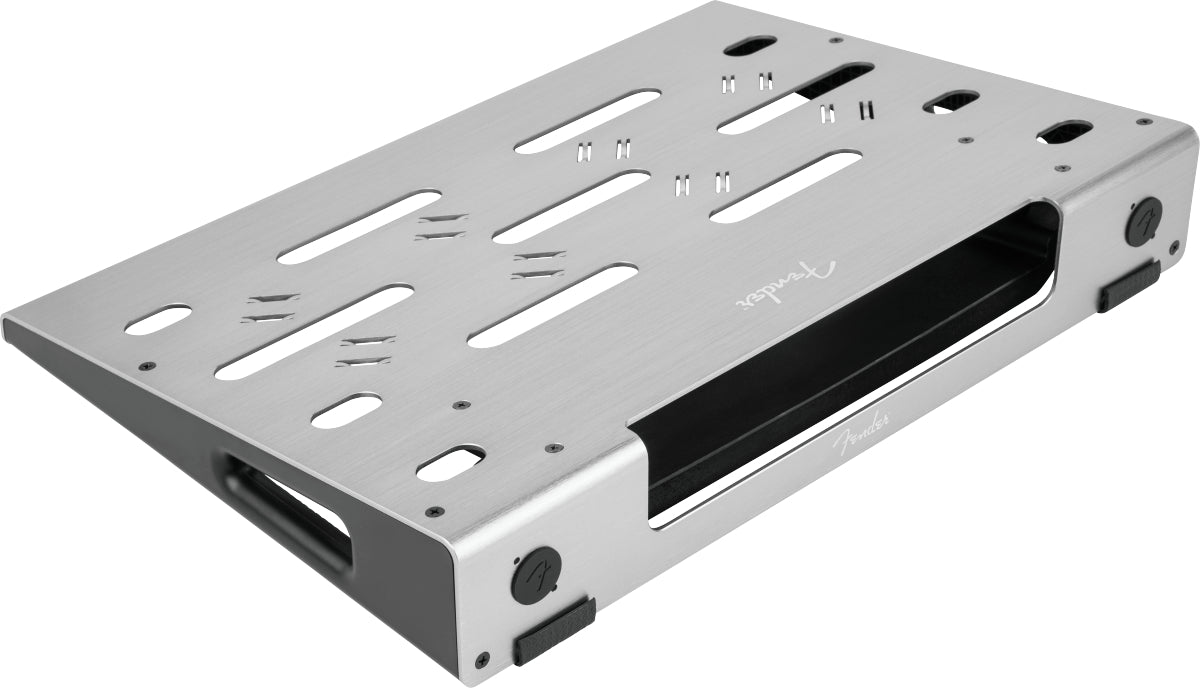 Middelgroot pedalboard met tas