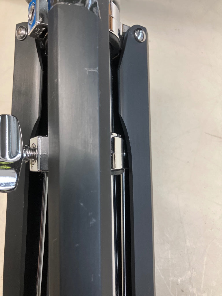 Zitting Roadster Triangle D-1500RGL Cilindersysteem - B-Stock