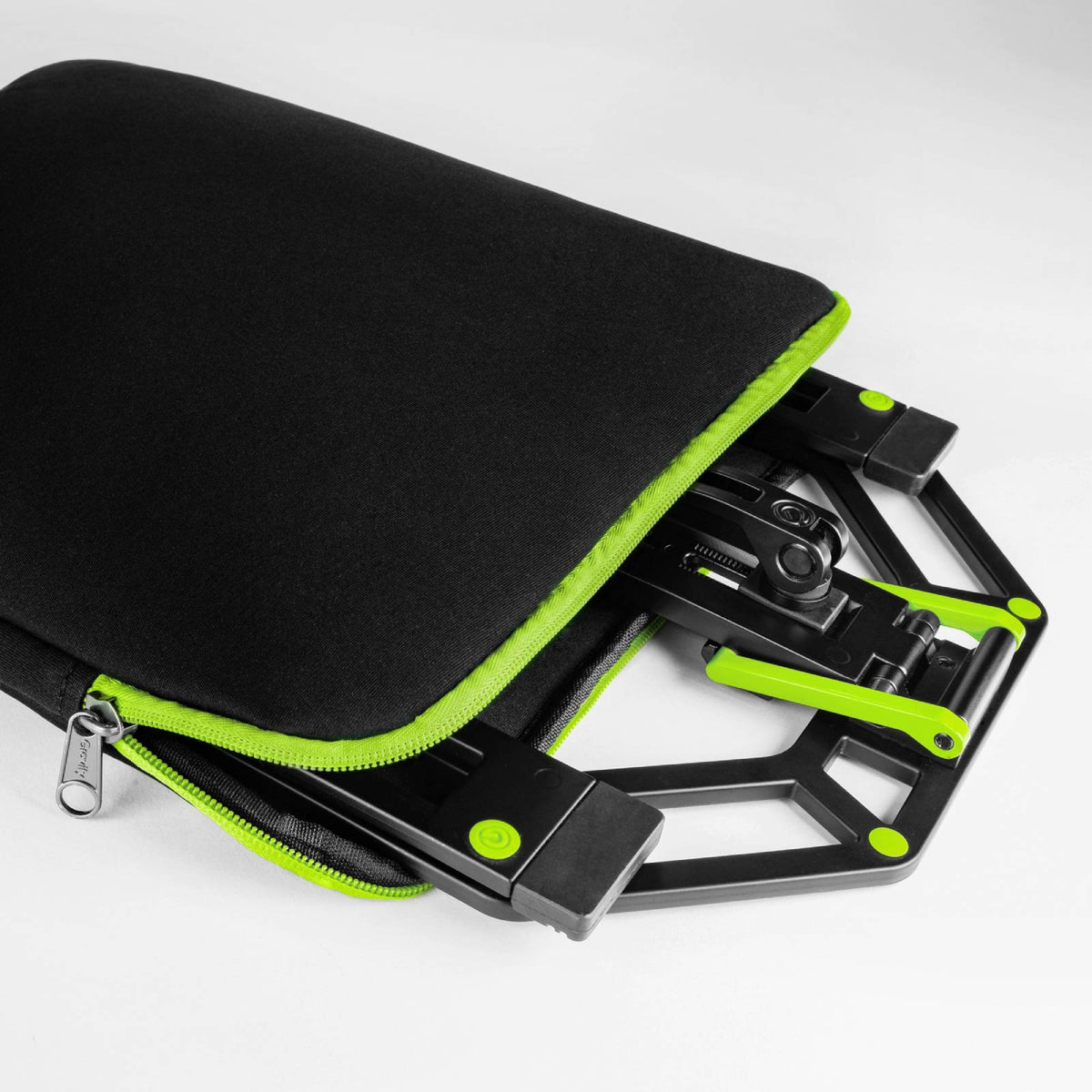 LTS 01 B Set 1 - Stand DJ (housse Incluse)