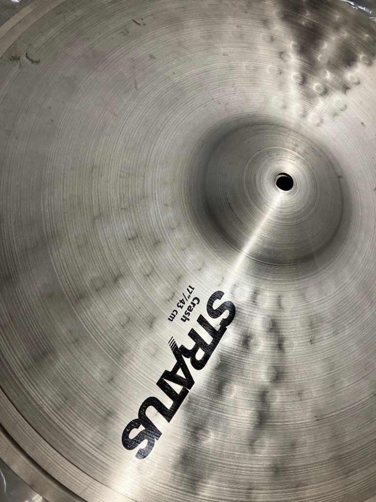 Stratus 17" Crash-bekken - B-stock