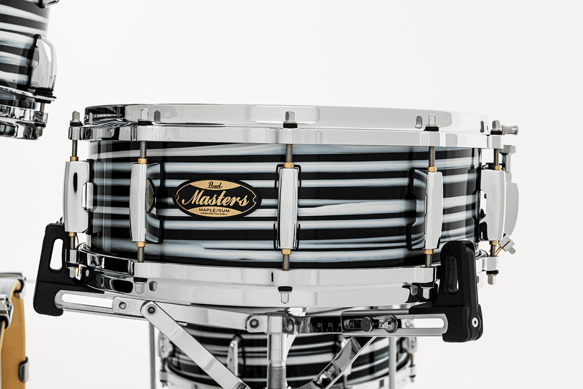 Masters Maple Gum 14X5 Black Oyster Swirl