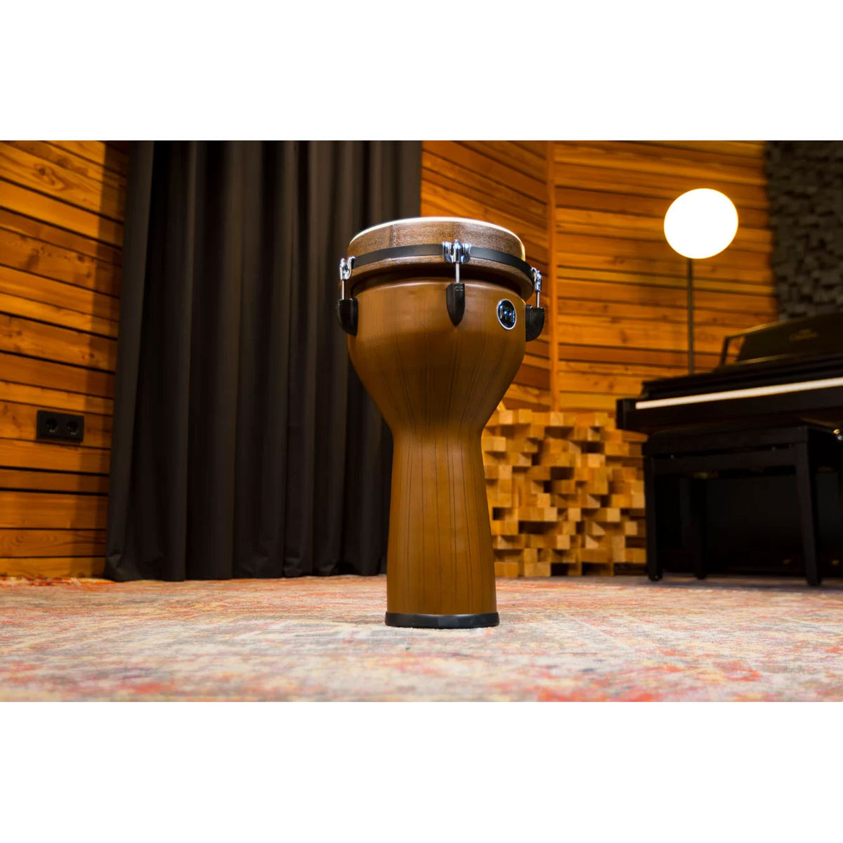Jumbo Synthetische djembe 1" Barnwood