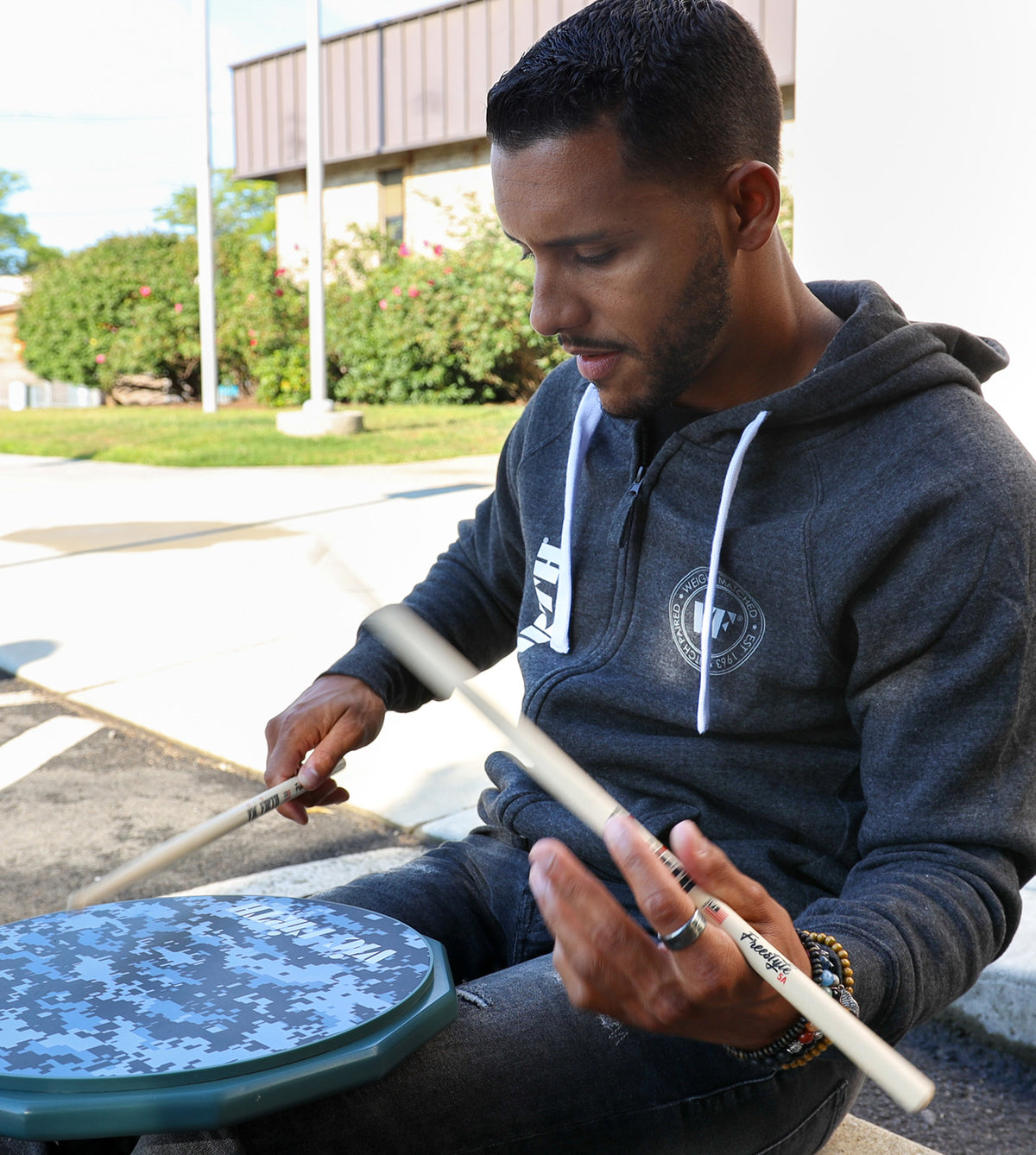 VIC FIRTH DIGITAL CAMO PRACTICE PAD 12" (IN ENGLISH)