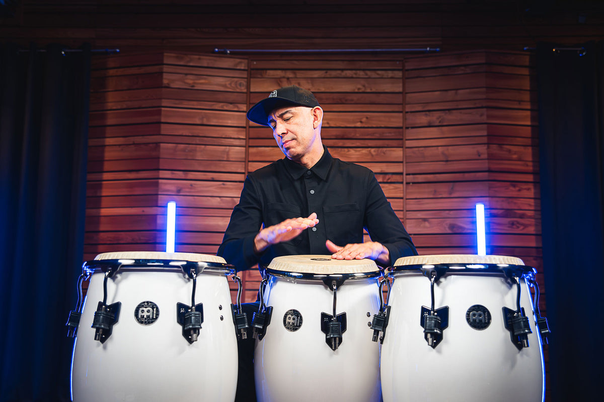 Artist Series Roberto Serrano Conga 11 3/4" /REMO® Fiberskyn Heads - Pearl White