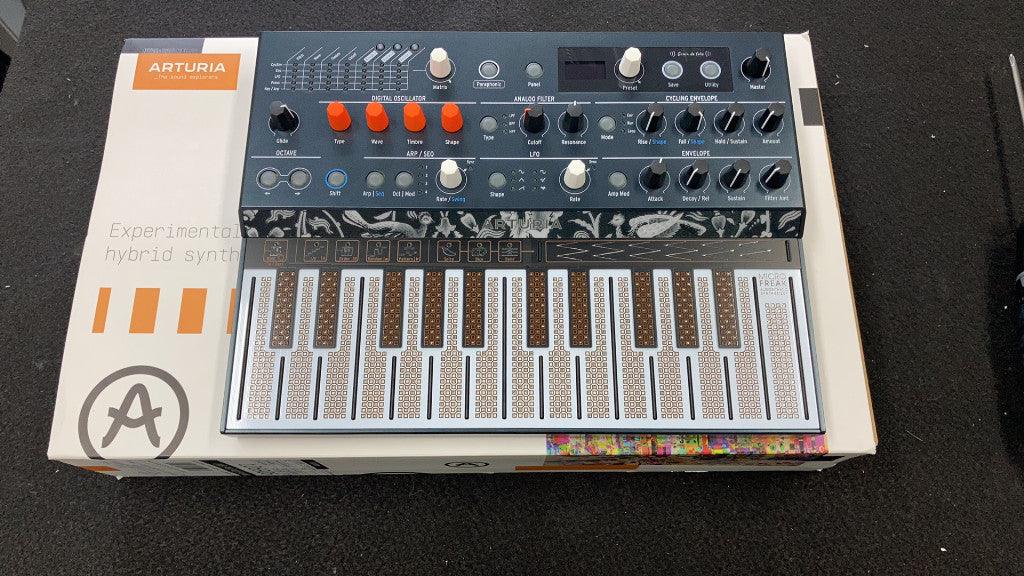 Arturia Microfreak - B-stock