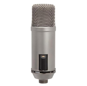Broadcaster - Stock-B