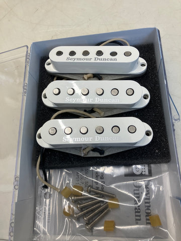 Psychedelic Stratocaster Kit Capots Parchemin - Stock B