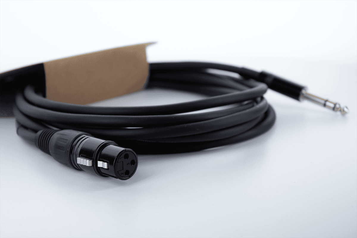 Câble Audio XLR Femelle / Jack Stéréo - 1,5 M
