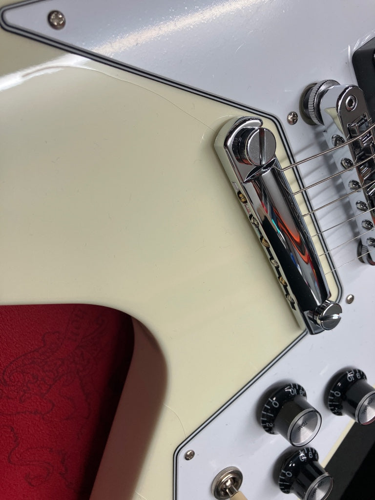 Flying V 70s Classic White Original STOCKB