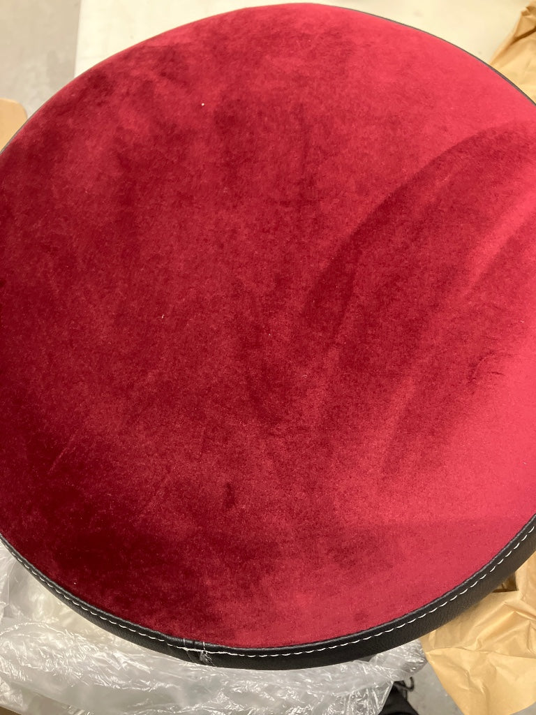 D-1500 Rouge - Stock B