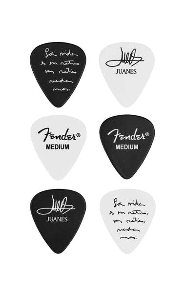 Fender Juanes 351 Celluloid plectrums (6)