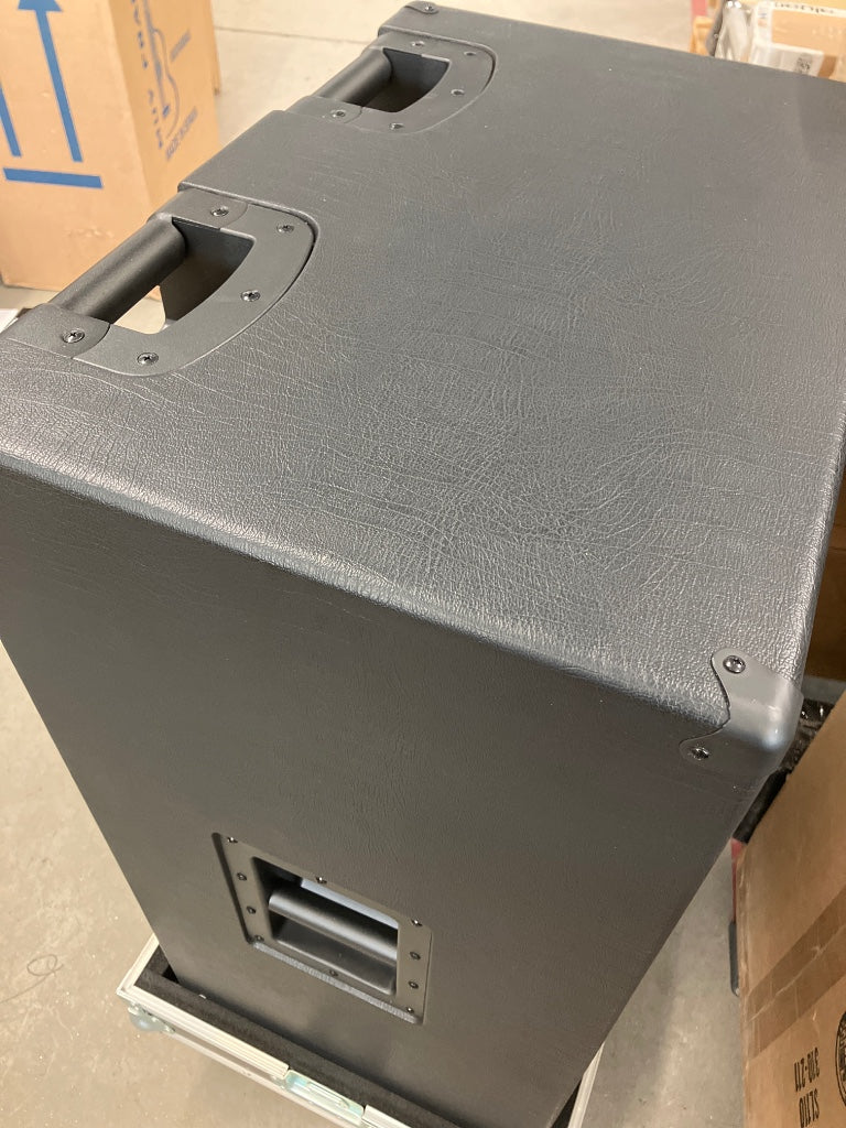 Rootmaster 6X10 900W 4ohms - Stock B