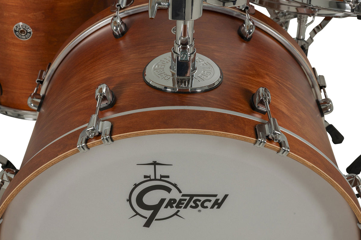 Catalina Club Satin Walnut Glaze Batteries Rock