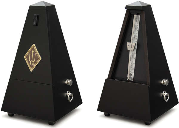 Pyramidal Noir Brillant 816