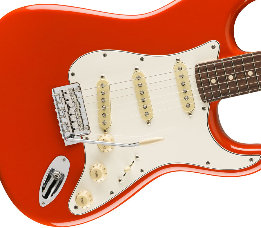 Stratocaster Player II RW Koraalrood