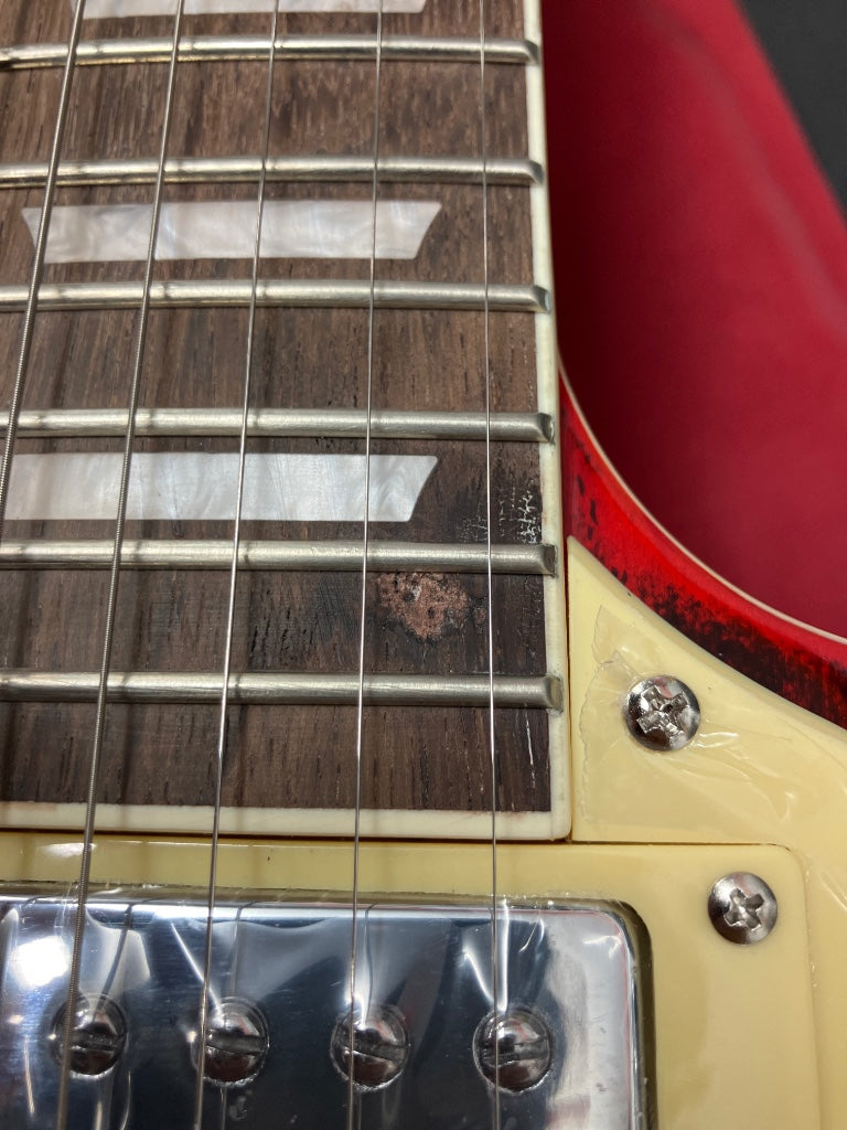 LS 300 Cherry Sunburst - Stock B