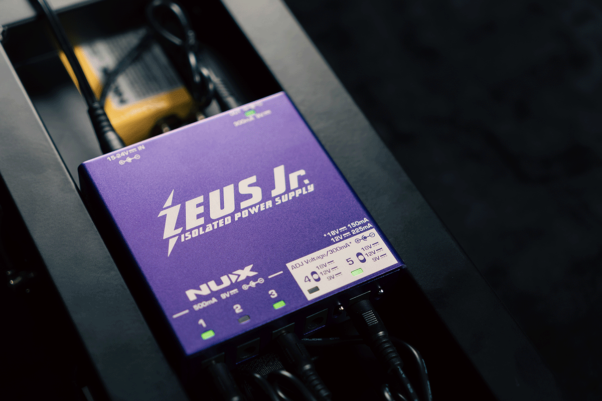 Zeus Junior 6 Sorties Isolees