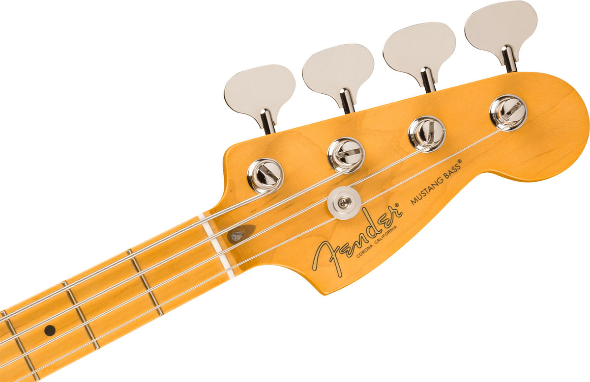 American Professional Classic Mustang Bass MN Vervaagd Dakota Red