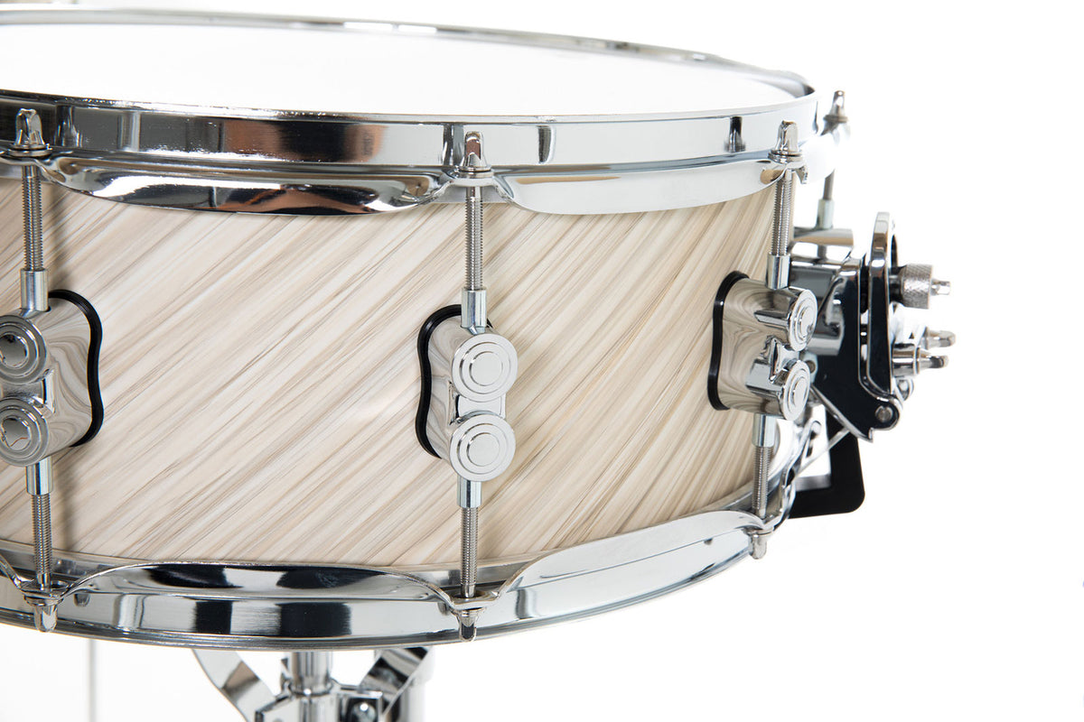 Concept Maple Finish Ply CM7 Kit 22" Twisted Ivory