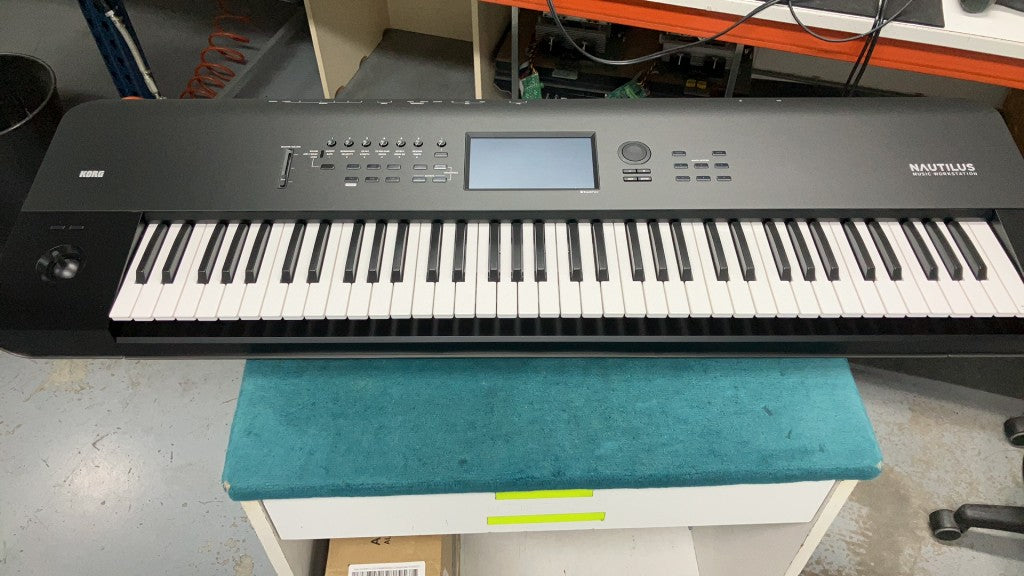 NAUTILUS 73 - B Stock