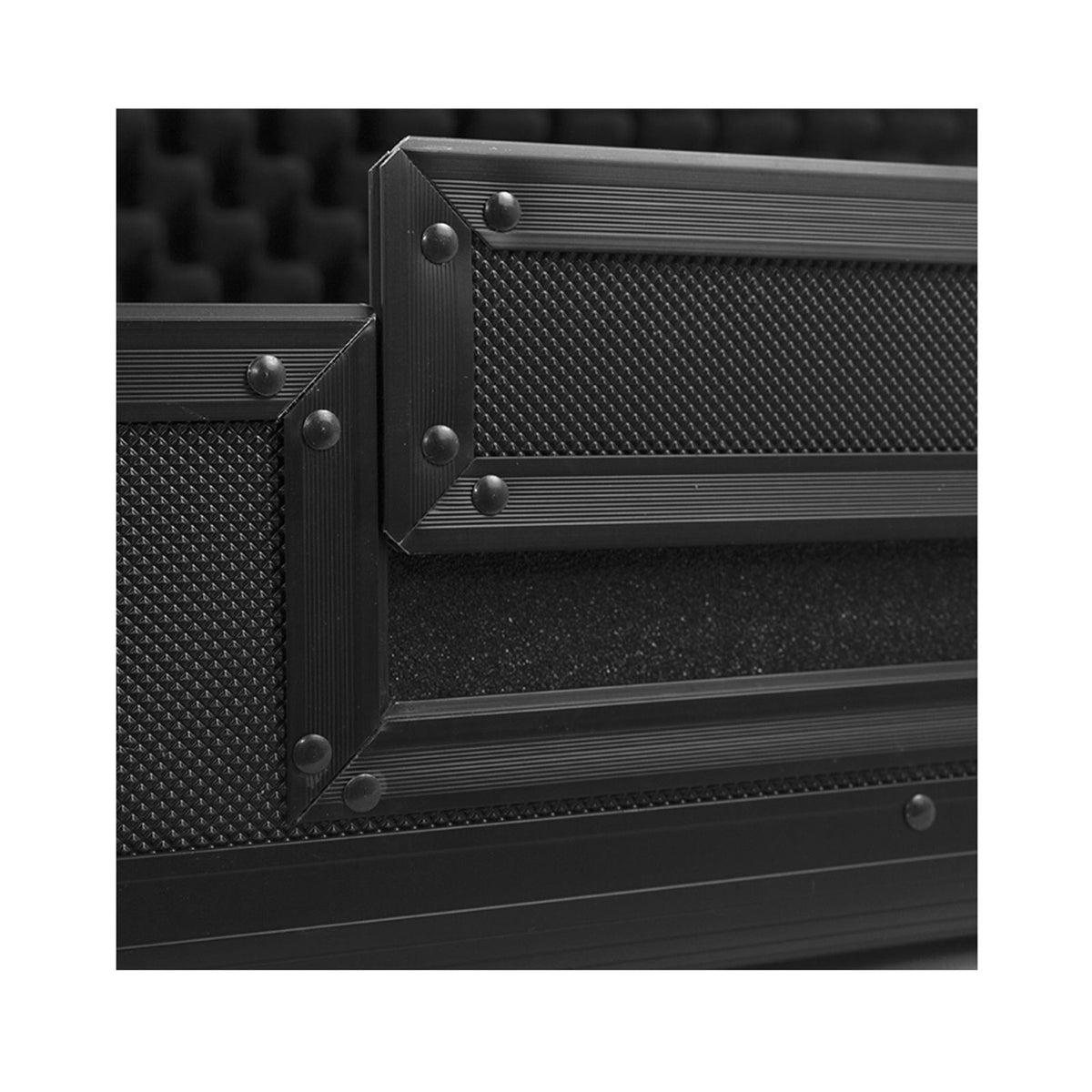 U 93015 BL2 - Flight Case Multi Format 3XL Black - Ultimate Pick Foam Flight Case Multi Format 3XL Black