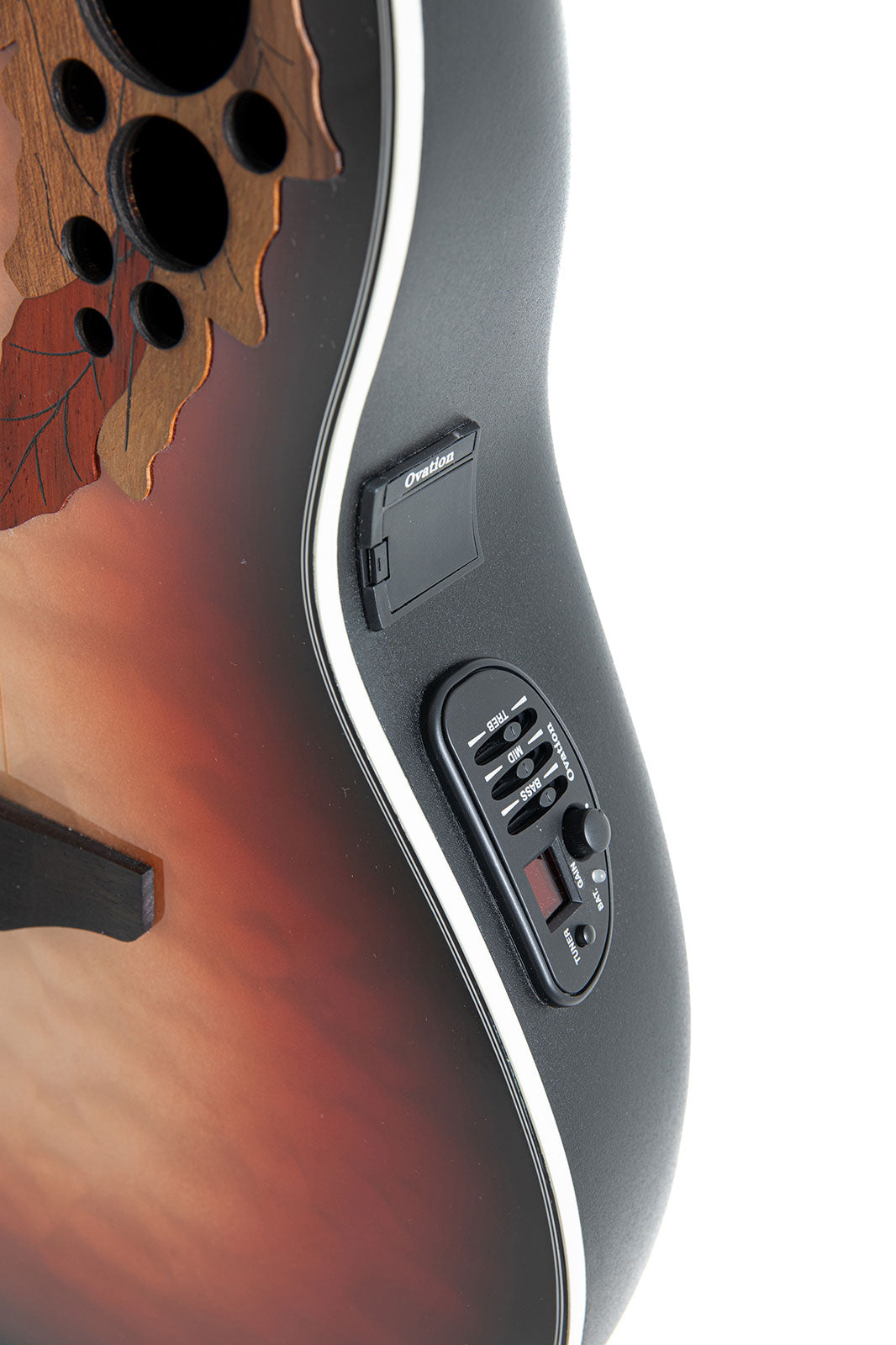 Elektro-Akoestische Gitaar Celebrity Elite Plus Mid Cutaway Lefthand Ruby Burst