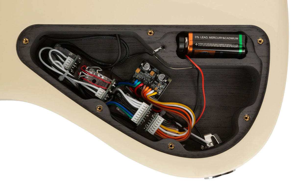 ELE-onboard-BP4k Preamp Bass Sur Plaque