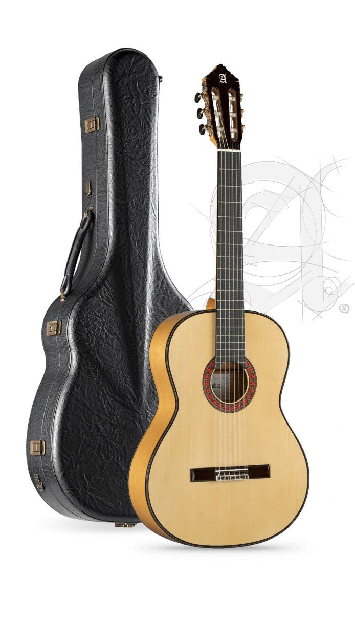 Concert 10Fc Flamenco + 9557 Case