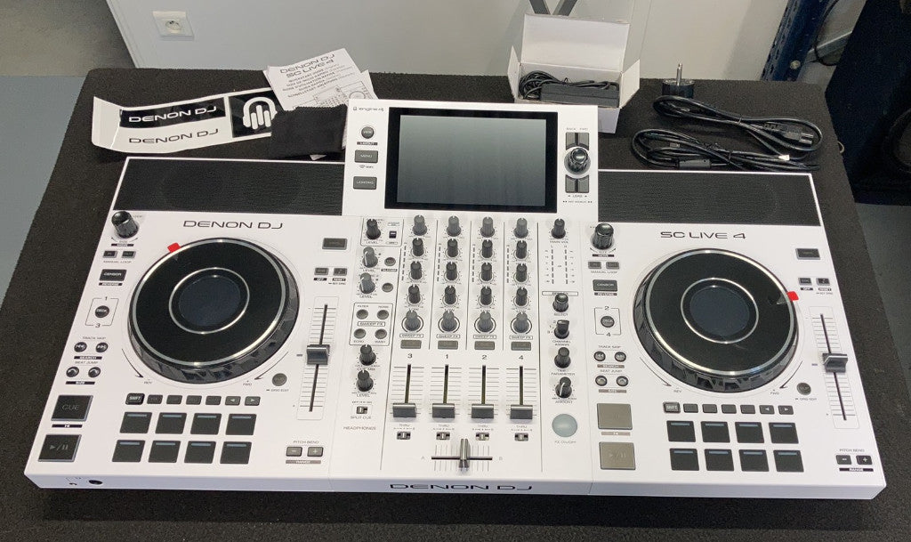 Denon DJ SC Live 4 White Edition - B-stock