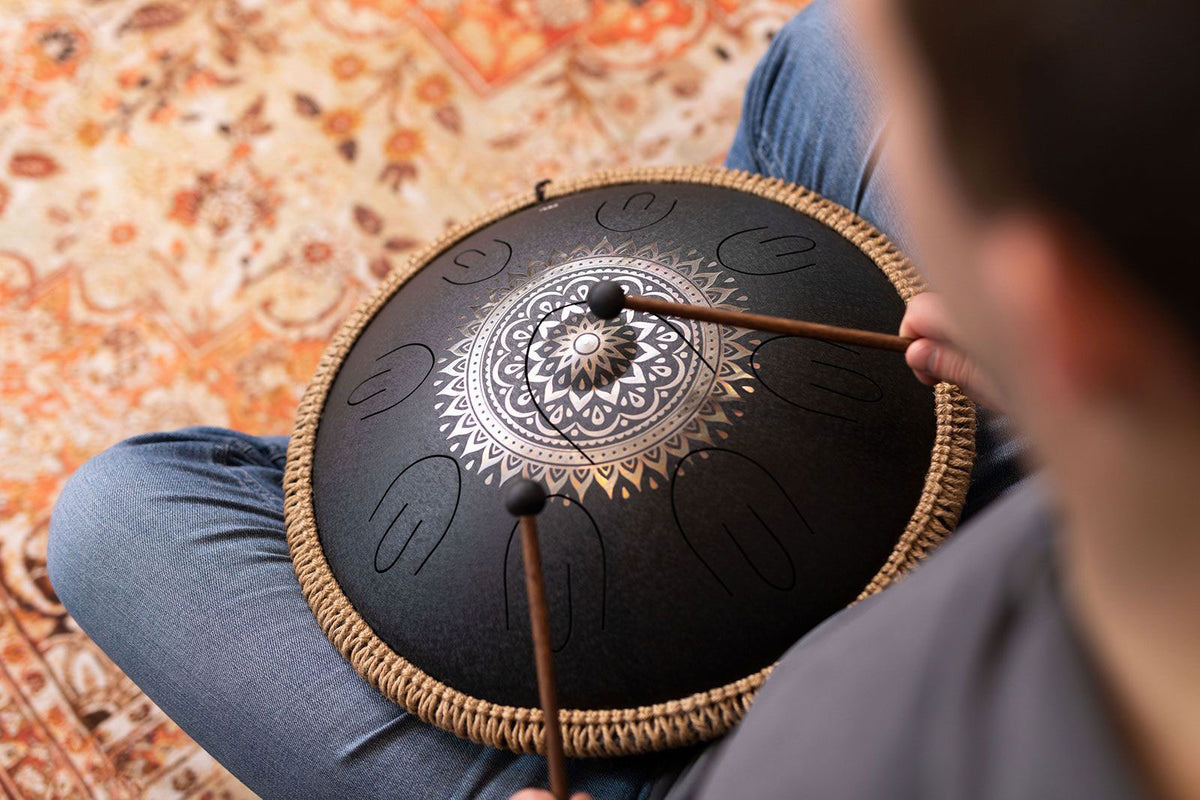 SONIC ENERGY OCTAVE STEEL TONGUE DRUM BLACK ENGRAVED FLORAL DESIGN D KURD