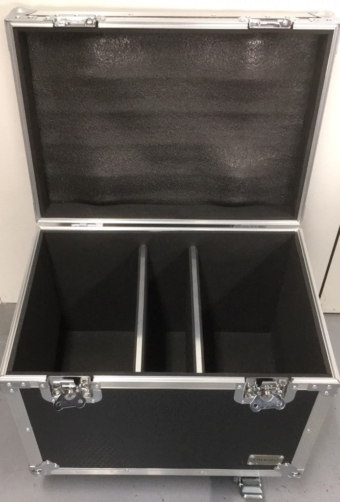 Flight case pour 2 Blinder 400 CW WWA - Stock B