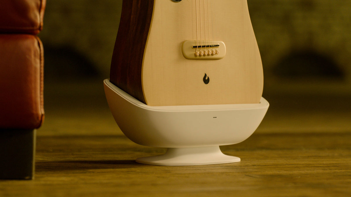 Space Charging Dock For Spruce Series 36'' Guitar - Space White - Reconditionné