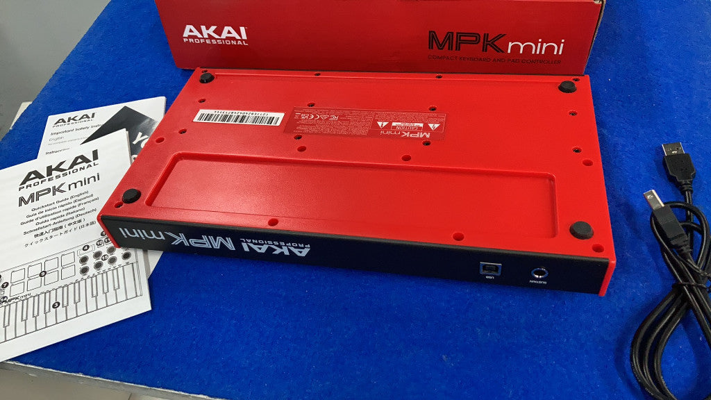 MPK Mini MK3 - Stock B