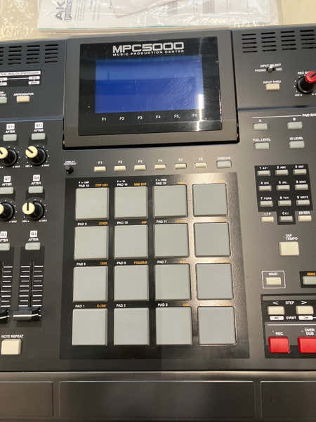 Akai Professional MPC5000 - B-stock