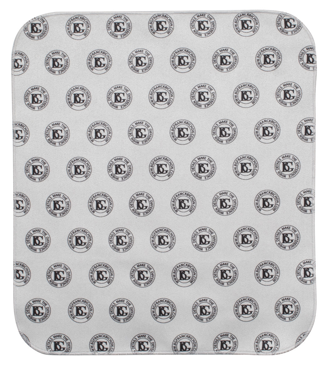 BG A62 - CARE CLOTHS REGULAR SIZE. MICROFIBER