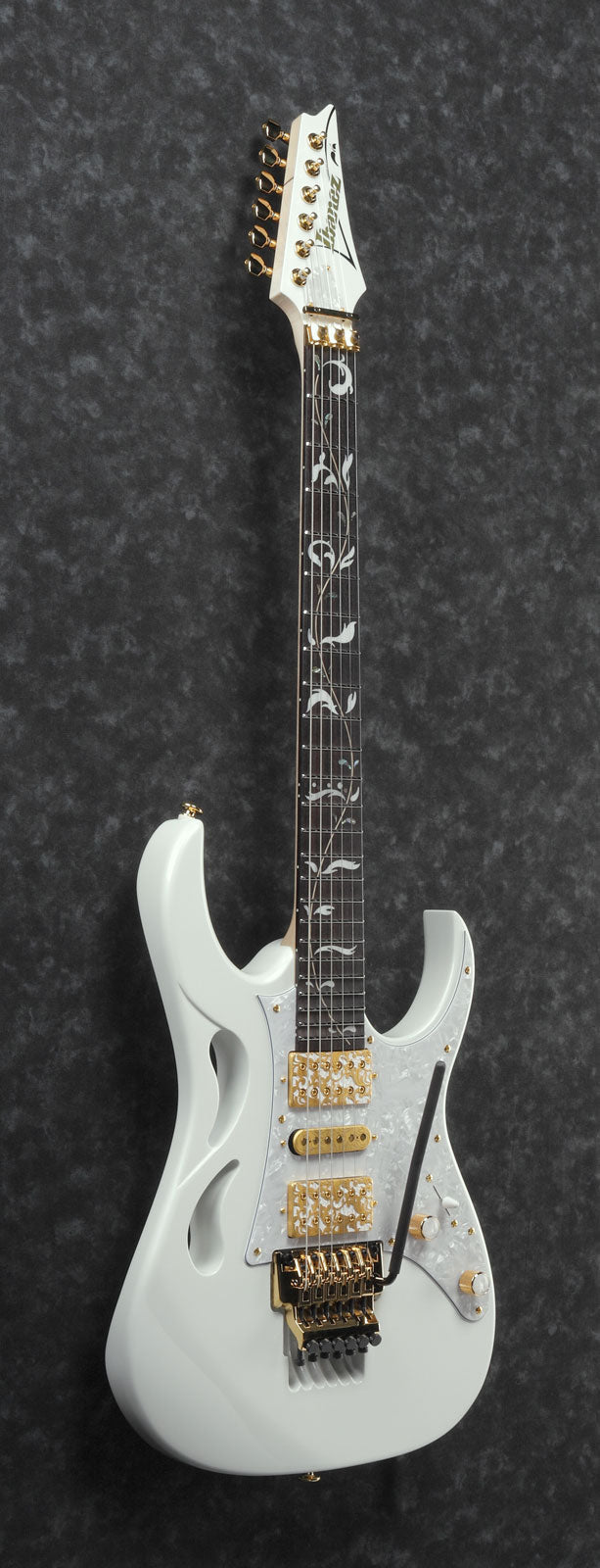 PIA3761-SLW Stallion White Signature Steve Vai Pia