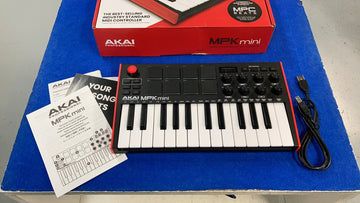 MPK Mini MK3 - Stock B