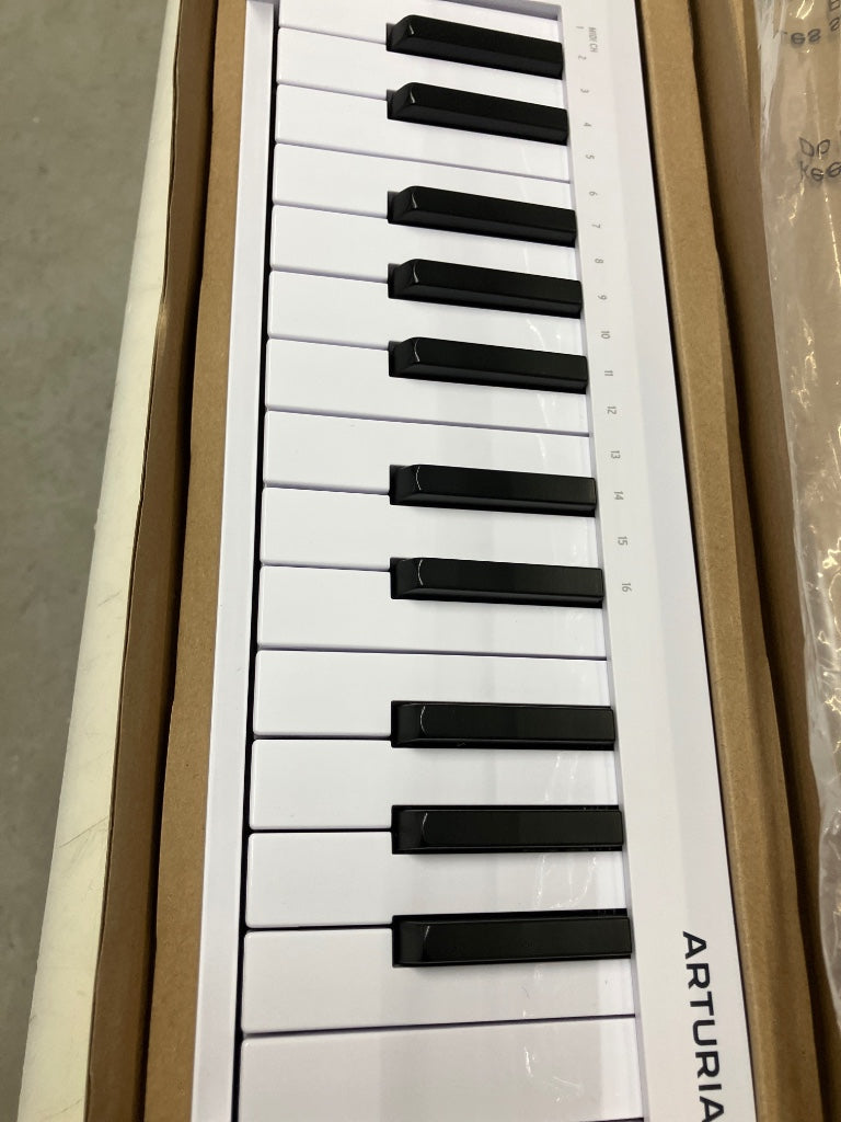 MicroLab MK3 White - B Stock