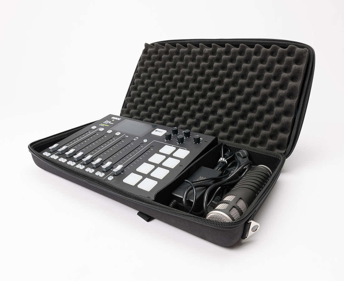 Ctrl Case Caster Pro Black/Black