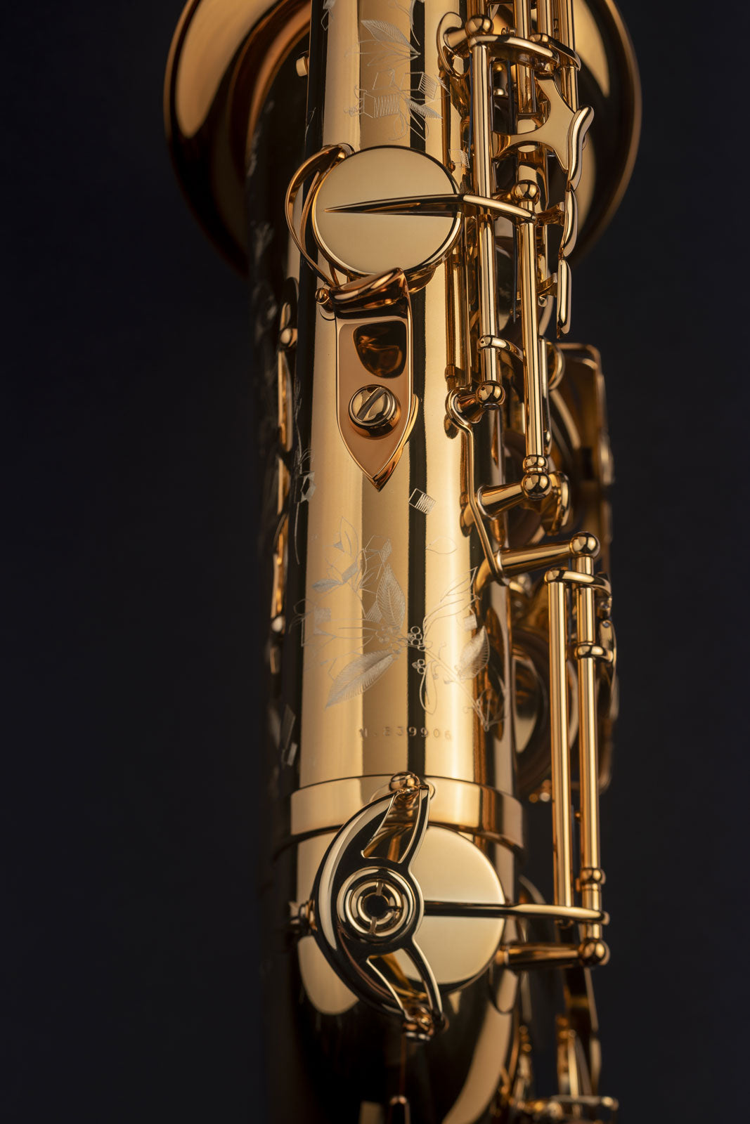 Supreme - Tenorsaxofoon Bes Gelakt
