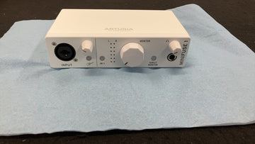 MiniFuse 1 White - Stock B